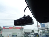 ドライブレコーダー装着です。