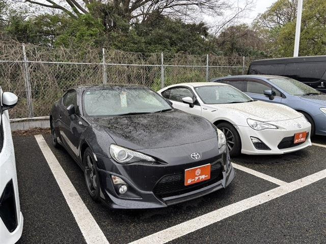 86 2.0 GT リミテッド 禁煙車 純正ナビ フルセグTV