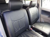 シートは全席クリーニング後、新品の専用シートカバーを取付しましたので高級感があります!