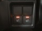 運転席助手席シートヒーター装備です 寒い日に嬉しい装備です ♪暖房使わなくても結構快適ですよ。