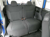 セカンドシートもゆったりです。