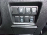 横滑り防止装置・両側オートスライドドア・2WD /4WD切替スイッチ