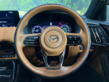 ステアリングも使用感が少なく、きれいな状態となっております♪