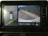 上から丸見えアラウンドビューモニターで、苦手な駐車もラクラク♪車の周囲に子供や障害物などがないかをひと目で確認できて安心ですよ♪