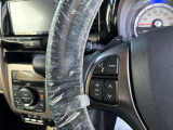 ステアリングリモコン装備で操作も楽々です!