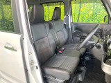 運転席シート廻りは使用感も少なく、良好な状態となっています。丁寧に使われていたことがよくわかりますね。