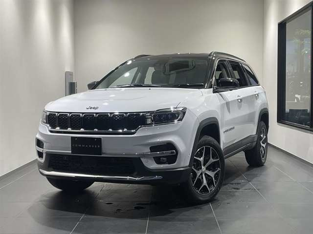 コマンダー 2.0 リミテッド ディーゼル 4WD 