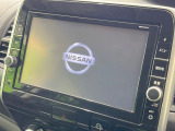 【純正ナビ】人気の純正ナビを装備しております。ナビの使いやすさはもちろん、オーディオ機能も充実!キャンプや旅行はもちろん、通勤や買い物など普段のドライブも楽しくなるはず♪