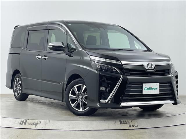 ヴォクシー 2.0 ZS 煌 修復歴無し