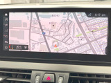 ●純正ナビ:一体感のあるナビは、高級感ある車内を演出してくれます。オーディオ機能も充実しておりますので、運転もより楽しめます♪