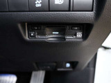 ETC車載器付きです。高速道路の料金所もスムーズに通過できます。