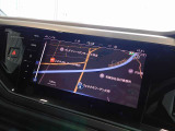 ディスカバーメディア搭載。「VW Connect」というeSIMが内蔵された画期的なシステムです。地図データなど自動で情報を更新することができるのが大きな魅力。なお、CD/DVD・TVは廃止されてます