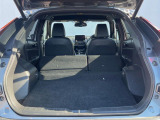 後席を格納すると、これだけの広さが!シーンに合わせたシートアレンジで、大きな荷物も積むことが出来ます♪