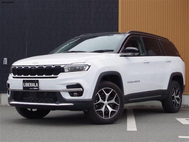 コマンダー 2.0 リミテッド ディーゼル 4WD 本革シート