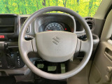 ステアリングも使用感が少なく、きれいな状態となっております♪