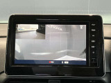 前方の映像だけでなく、車内から後方の映像もばっちり記録します