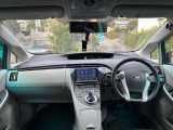 プリウス 1.8 S LEDエディション 