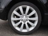 純正のアルミホイールは錆や腐食も少なく、状態良好です♪