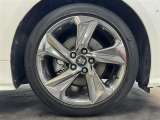 【純正18インチアルミホイール】社外ホイールの取付、ホイールなどのコーティングもご用意。タイヤはご納車前、空気圧や残り溝等しっかりと点検させていただきます!