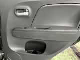 乗り降りもしやすいお車になります★