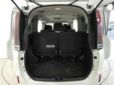 ラッゲージスペースもしっかり確保。買い物の荷物もばっちり積み込むことができますよ♪