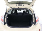 5人乗車時のラゲージスペースですバックなどちょっとしたお荷物なら積めそうですね!