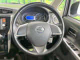 ステアリングも使用感が少なく、きれいな状態となっております♪