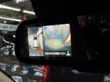 バックミラーにバックモニターがあります。