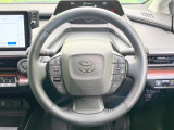 【純正革巻きステアリング】上質な革を使用することで、手にしっかり馴染みとても運転しやすいハンドルです♪