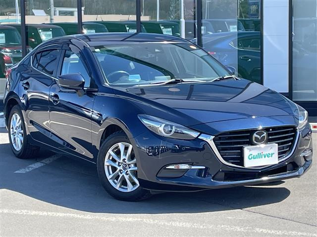 マツダ アクセラ 