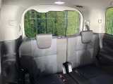 3列目シートはもちろん状態良好☆大人でもゆったりと座って頂けますので、大人数でのお出かけもラクラクです♪ご家族で、気の知れた仲間で、ドライブに行くのが楽しみですね♪