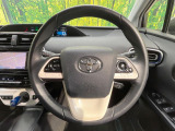 【純正革巻きステアリング】上質な革を使用することで、手にしっかり馴染みとても運転しやすいハンドルです♪