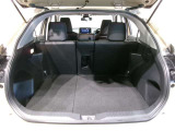 広々としたラゲージスペースを備えています。大きなものや長さのある荷物もしっかりと積み込めます。