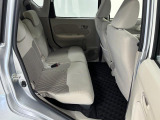 後部座席もキレイです♪