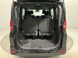 広々としたラゲージスペースを備えています。大きなものや長さのある荷物もしっかりと積み込めます。