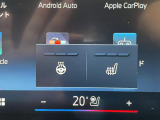 シートヒーター・ステアリングホイールヒータ搭載。冬のドライブもストレスなくお楽しみいただけます♪