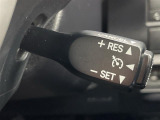 【クルーズコントロール】高速道路で便利な機能です!!アクセルを離しても一定速度で走行ができる装備です。加速減速もスイッチ操作でOKです。
