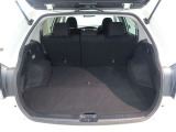 広々としたラゲージスペースを備えています。大きなものや長さのある荷物もしっかりと積み込めます。