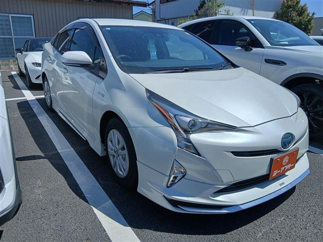 プリウス 1.8 S 禁煙車 LEDフロントフォグランプ アクセ