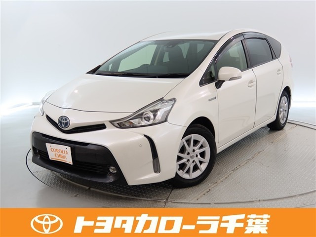 トヨタ プリウスα 