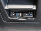 ETC車載器付きです。高速道路の料金所もスムーズに通過できます。