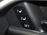運転席のパワーシートは2名様分までメモリー機能付きです。