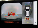 バックガイドモニターを装備しています、車庫入れもラクラクです。パノラミックビューモニターを搭載しています、上からの画像も表示されます。