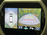 【全方位モニター用カメラ】専用のカメラにより、上から見下ろしたような視点で360度クルマの周囲を確認することができます☆死角部分も確認しやすく、狭い場所での切り返しや駐車もスムーズに行えます。