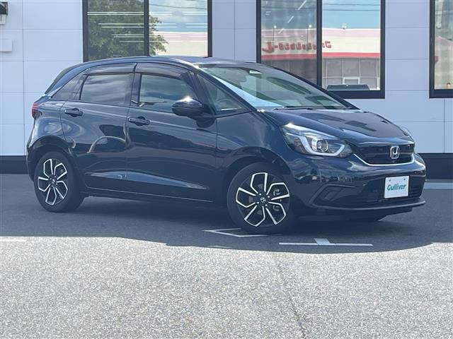 フィット 1.5 e:HEV ホーム 修復歴無し