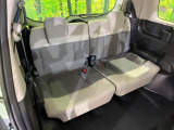 3列目シートはもちろん状態良好☆大人でもゆったりと座って頂けますので、大人数でのお出かけもラクラクです♪ご家族で、気の知れた仲間で、ドライブに行くのが楽しみですね♪