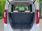 普段のお買い物や通勤、送迎等に十分な荷室スペースを確保しております。セカンドシートを倒すと、大きな荷物の積載も可能です♪