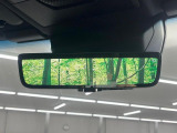 【デジタルインナーミラー】後席の大きな荷物や同乗者で後方が確認しづらい時でも安心!カメラが撮影した車両後方の映像をルームミラー内に表示。クリアな視界で状況の確認が可能です!