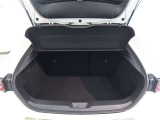 広々としたラゲージスペースを備えています。