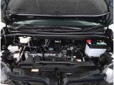 【エンジンルーム】エンジンルームもキレイに洗浄されています。ご納車前にしっかり整備させて頂きますので、ご安心ください。